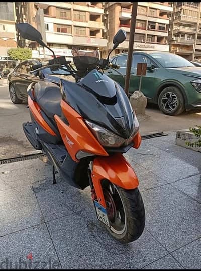 اسكوتر ايجوس 200cc موديل 2021 في رخصه 9شهور مش محتاج اي مصاريف