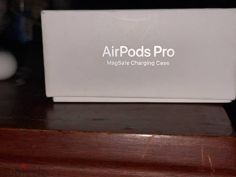 AirPods Pro (MagSafe Charging Case) 3