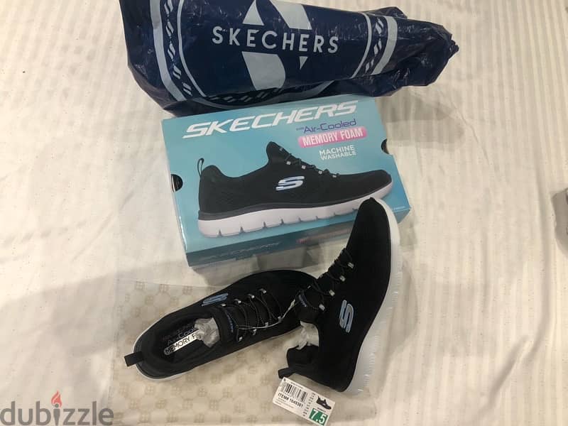 New Original Skechers black sneaker | From USA 6