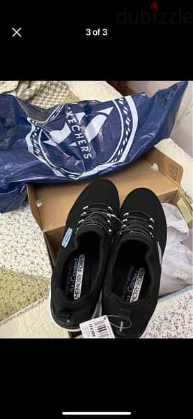 New Original Skechers black sneaker | From USA 9