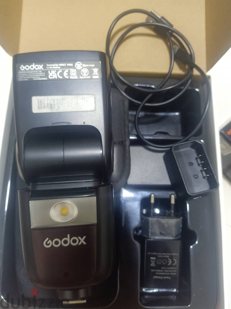 Godox V860III-C 3