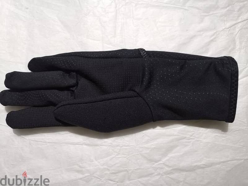 Under Armour ColdGear Gloves 1
