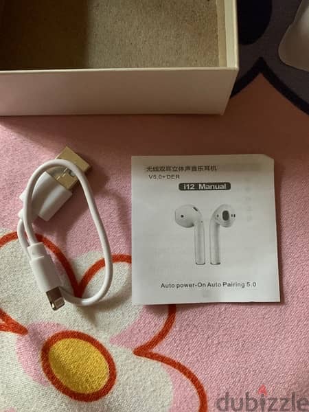 airpods i12 new with box سماعه وايرلس 5