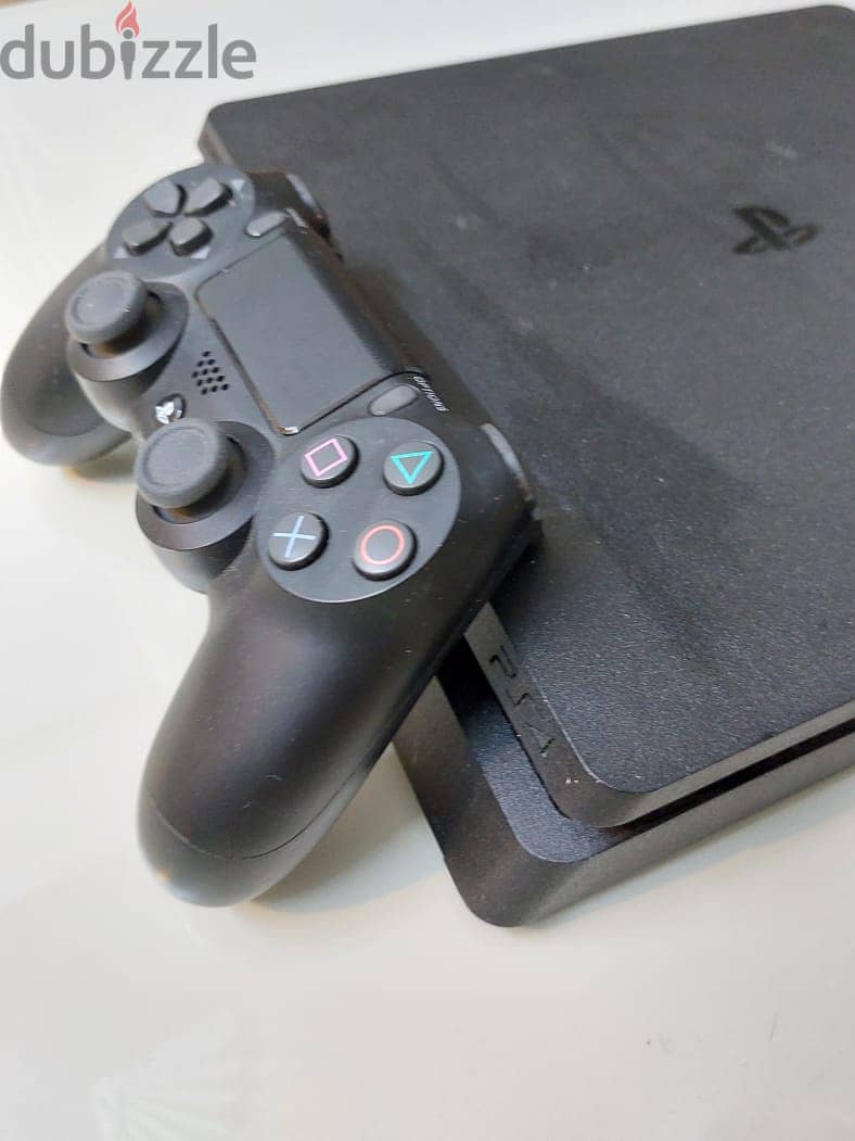 Ps4 Slim 1tb بلايستيشن 4 سليم حالة ممتازة كسر زيرو دراعين أجهزة