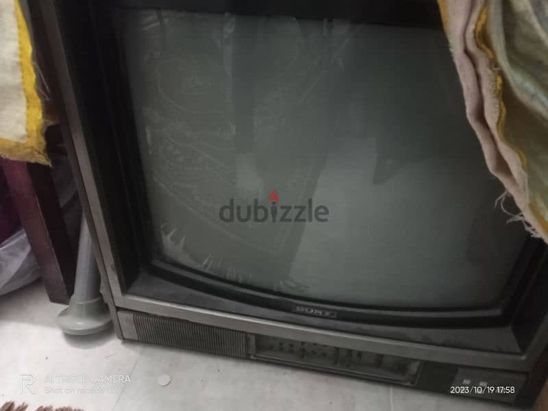 تليفزيون سوني كبير قديم للبيع 2