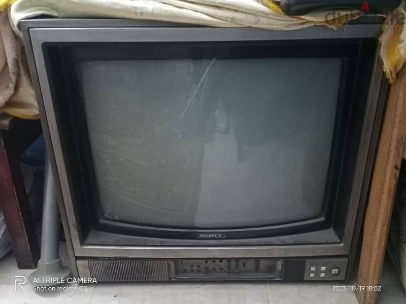 تليفزيون سوني كبير قديم للبيع 4