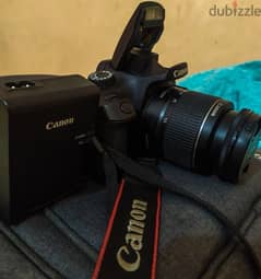 used like new  canon d3000 0