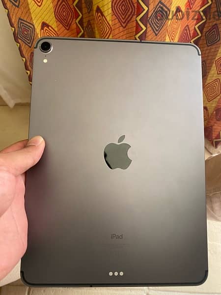 iPad Pro 2018 11” 512GB WiFi & cellular 7