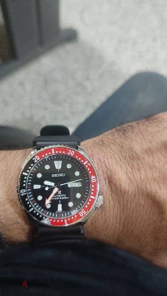 Seiko diver الاكثر من رائعه. قابل للتفاوض