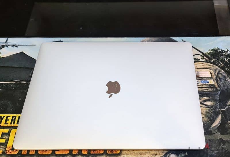 Apple macbook pro ci9 2019 3