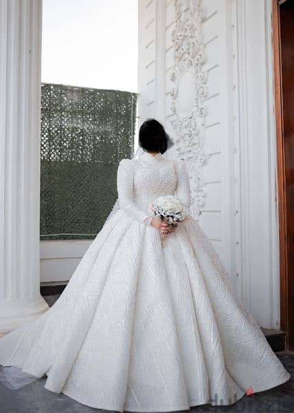 فستان زفاف جديد بالطرحة للايجار 2