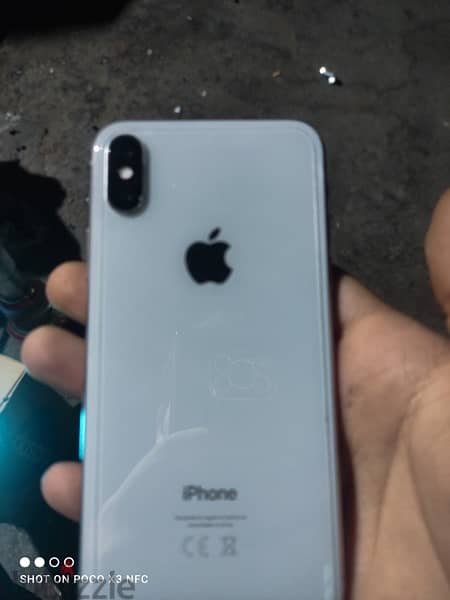 iPhone x 64 3