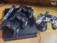 Ps4 Fat - 4 controllers - Camera - two controller charger deck- 500 g 0