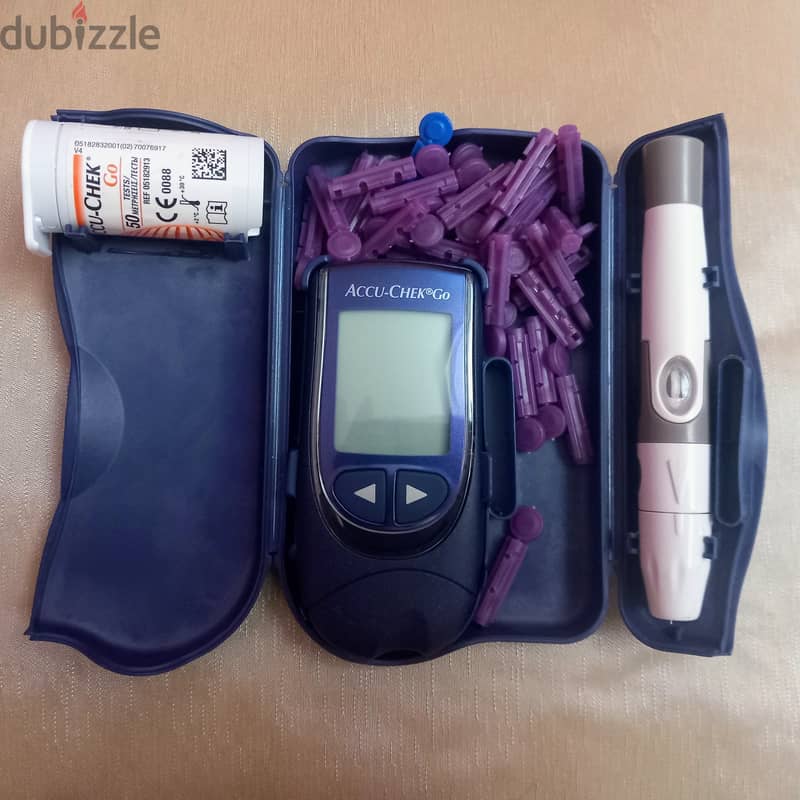 جهاز ACCU-CHECK GO لقياس السكر في الدم الماني كامل 0