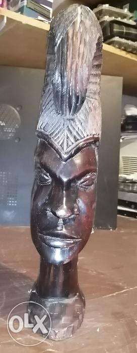 تمثال افريقي نادرمنحوت من خشب الابانوس نحت يدوي عمره يزيد 40 سنة 1