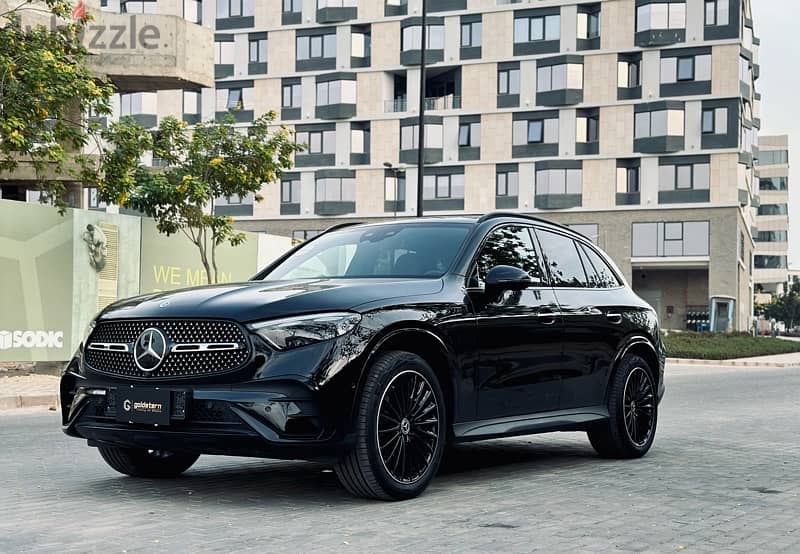 glc 300 amg fully loaded 2023 0