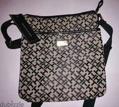 Brand new Tommy Hilfiger Crossbody bag original made in USA 0
