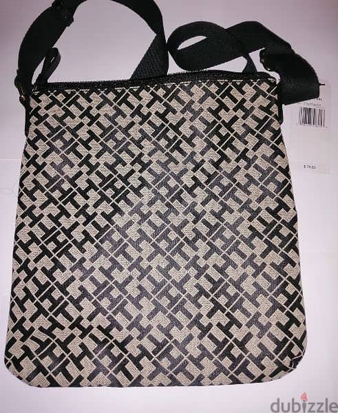 Brand new Tommy Hilfiger Crossbody bag original made in USA 2