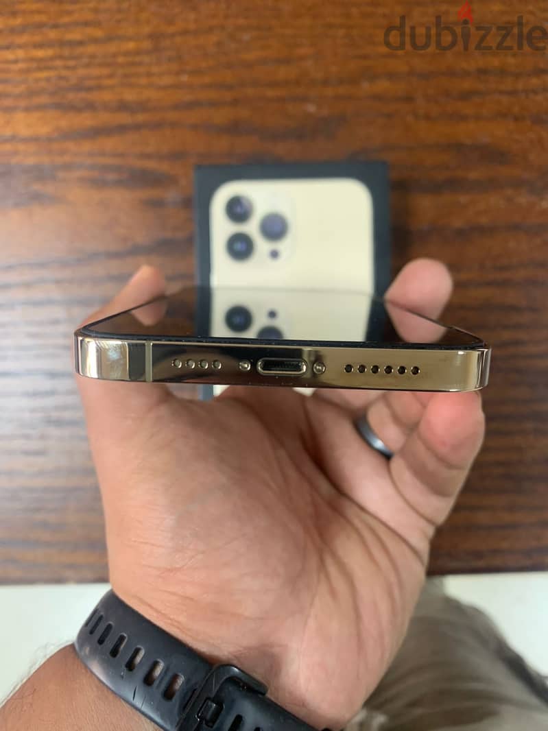 iPhone 13 Pro Max 256g - Gold 4