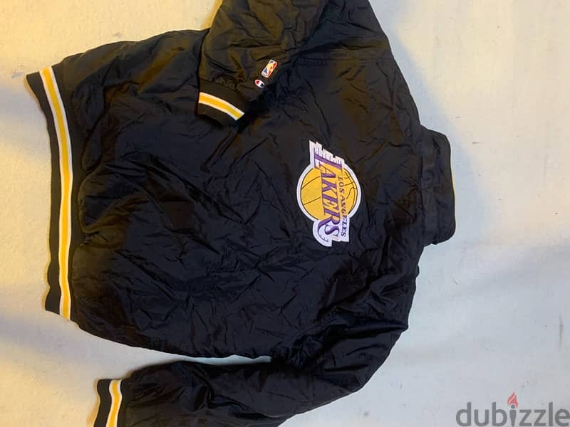 lakers Champion vintage jacket size L oversized fits XL 5