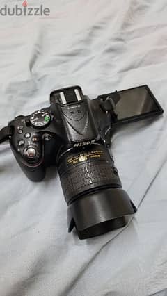 Nikon d5200 Shutter 13K With Flash 18/55 Lens 0