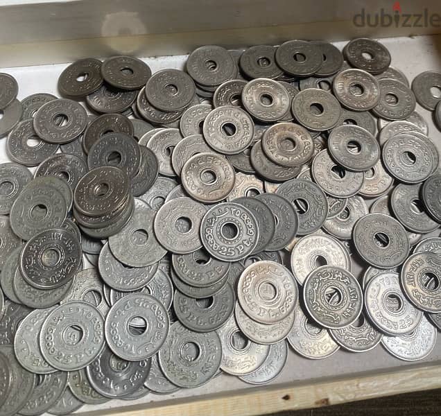 Old currencies مجموعه من العملات المعدنيه القديمه 4