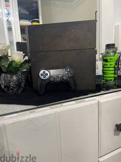 Ps4 Fat 1TB with 3 controllers 0