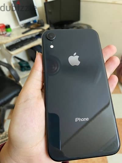 iphone XR 64GB BLACK 80% battery