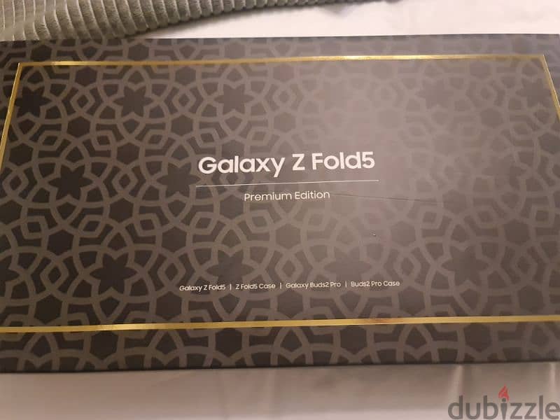 Samsung Galaxy Z fold5 -1TB -black colour + earbuds + cover & stylus 5