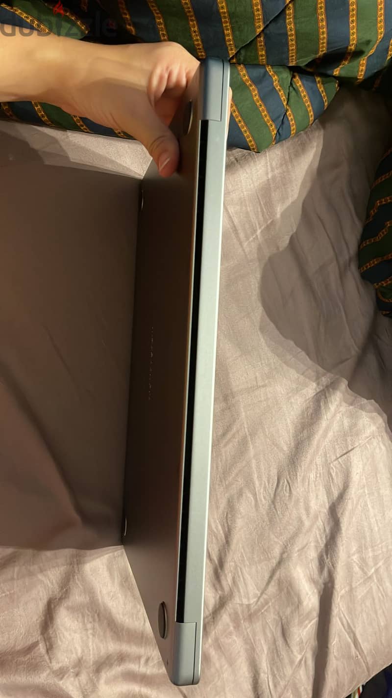 MacBook Pro M1 Pro 10-Core CPU and 16-Core GPU 16" (Late 2021) 1TB SSD 1