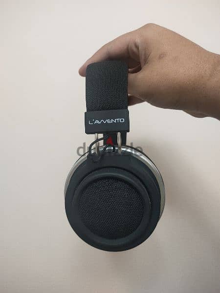 L'AVVENTO Headset 1