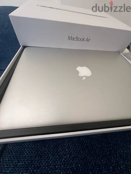 Barely used MacBook Air 2015 1