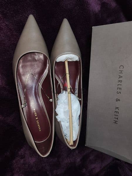 Charles and Keith new shoes size 39 0