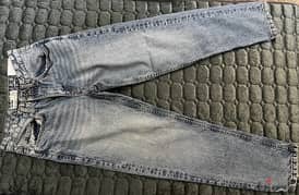 Bershka new straight jeans size 28 بريشكا جينز جديد مقاس ٢٨