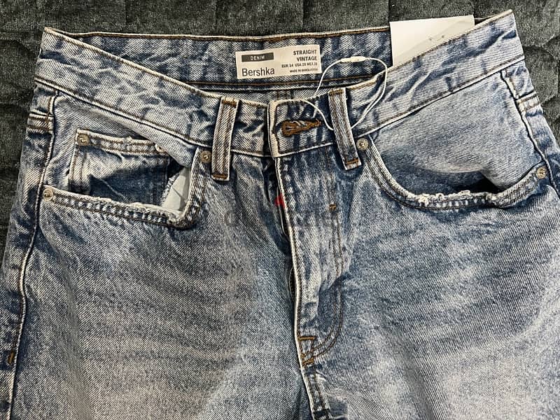 Bershka new straight jeans size 28 بريشكا جينز جديد مقاس ٢٨ 1