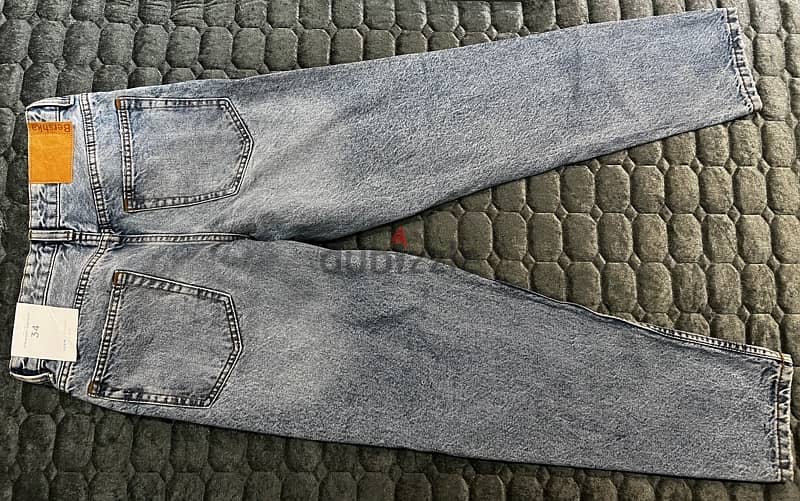 Bershka new straight jeans size 28 بريشكا جينز جديد مقاس ٢٨ 3