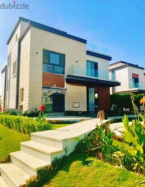 Unique standalone villa for sale in Azzar New Cairo-Ready to move now 1