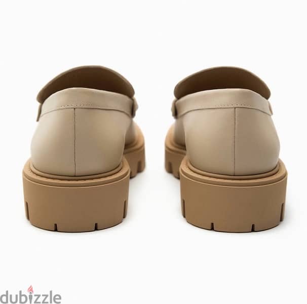 brand new Zara women loafers. beige. size 38 3