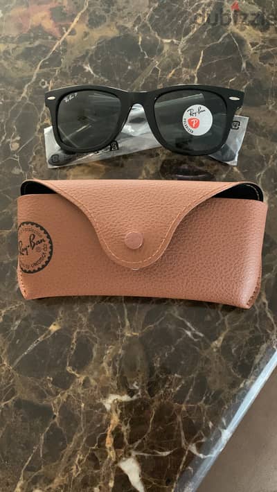 Ray ban wayfarer  Black  Unisex from uk
