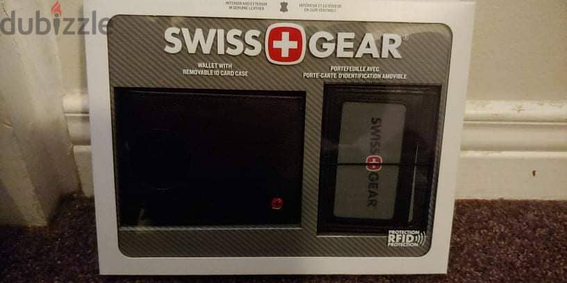 Swiss gear men's outlet wallet