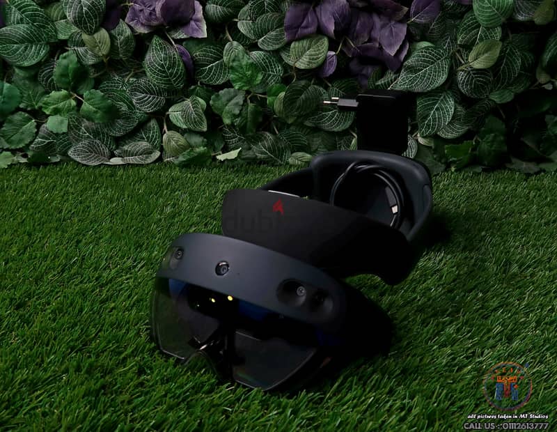 Microsoft HoloLens 2 Mixed Reality الوحيده في مصر مايكروسوفت هولو لينس 3