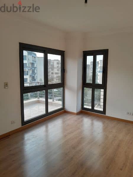 Madinaty Apartment for sale B8 83    فرصة شقة للبيع بارقى مراحل مدينتي 4