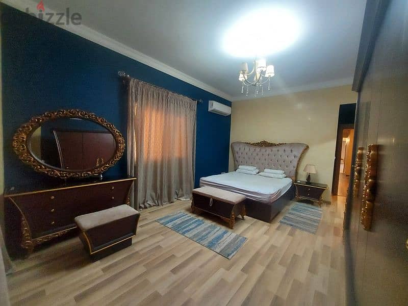 شقة في فيلا مفروشة للايجار بالتجمع على شارع د. احمد عكاشة الرئيسي ٢١٠م 10