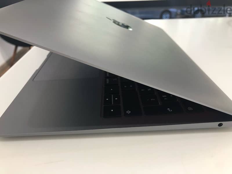 MacBook Air 2018 1