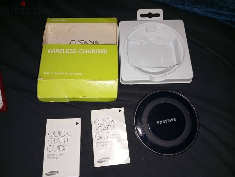 Samsung Wireless Charger EP-PG9201. 3