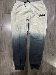holister sweat pants size large in mint condition 0