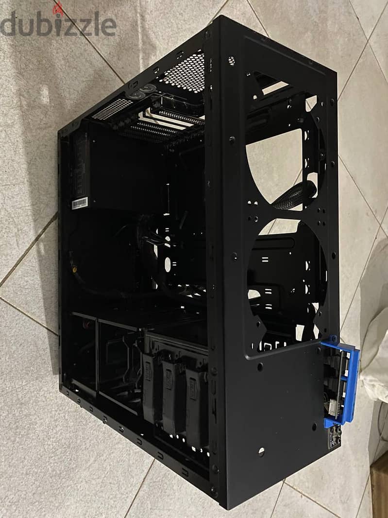 كيسة كومبو NZXT Phantom 240 + Bitfenix 600W 80+ PSU 8