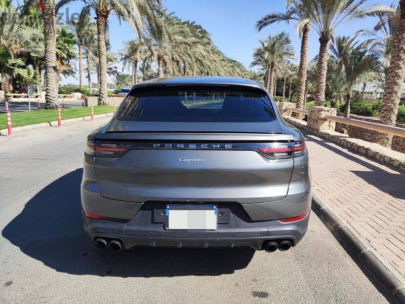 Porsche cayenne Coup 0