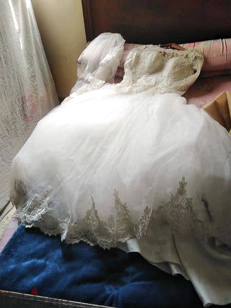 فستان زفاف بسعر خيالي 1