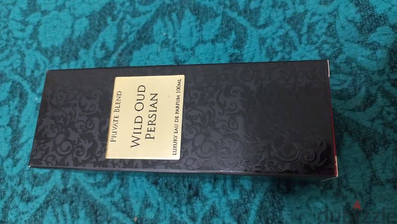 برفان Wild Oud Persian اصلى جديد لم تستخدم بنص الثمن 9